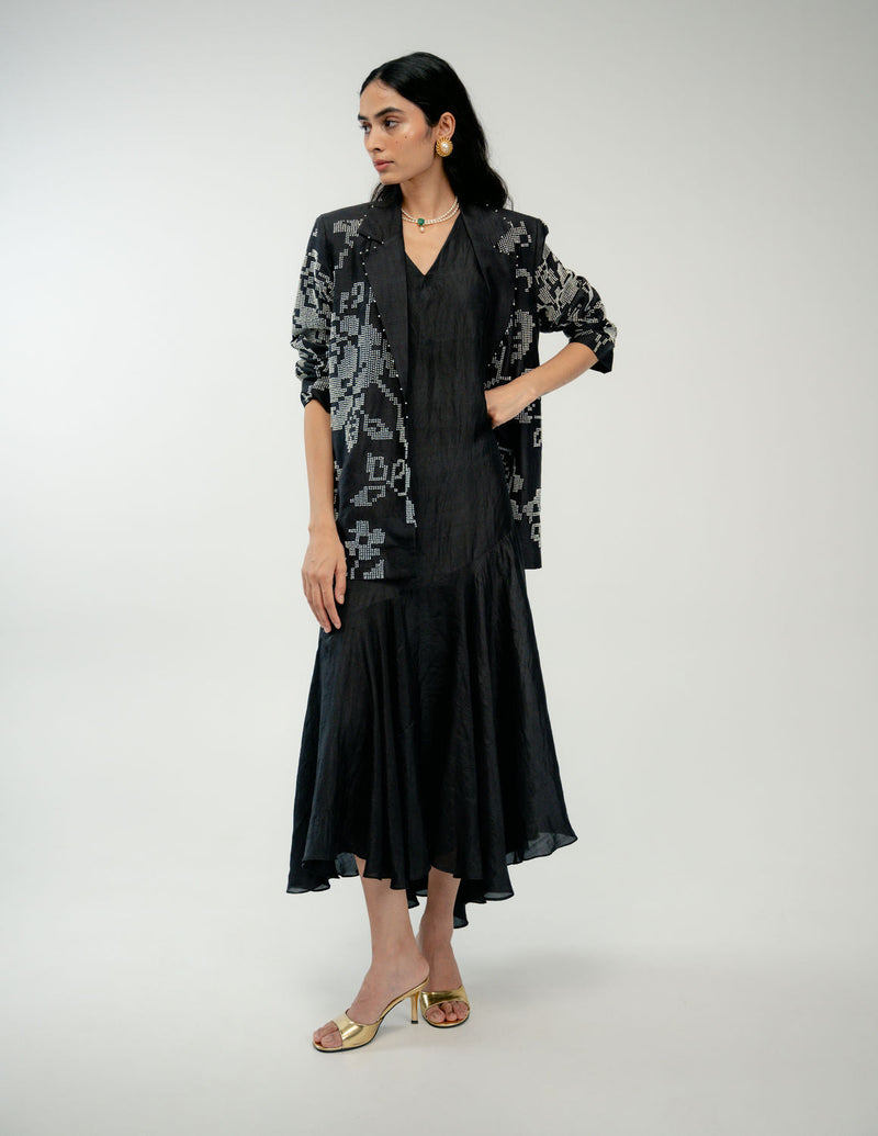 The Promise Set mulberry silk dress by Ode to Odd in black for women in Singapore