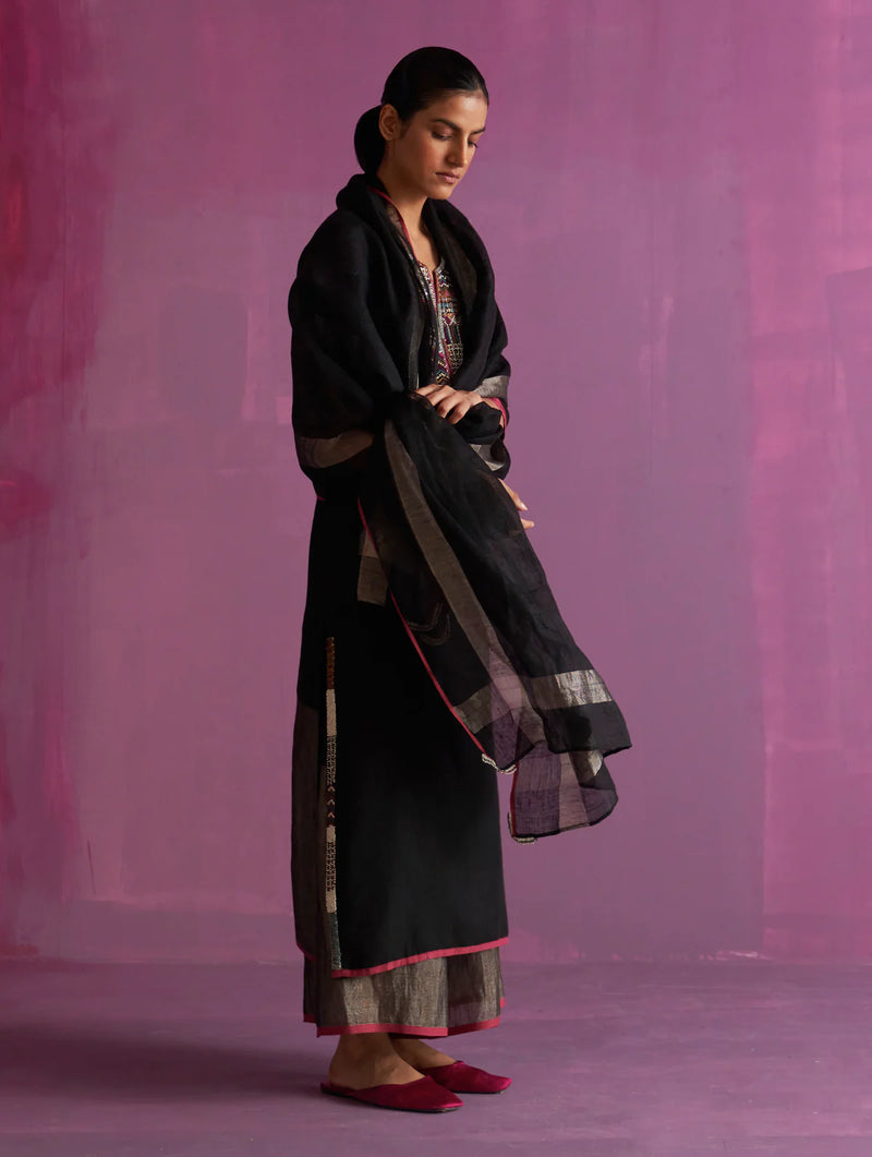 Mato Hand-Embroidered Kurta Set - Black linen by Manan in black color for women in Singapore
