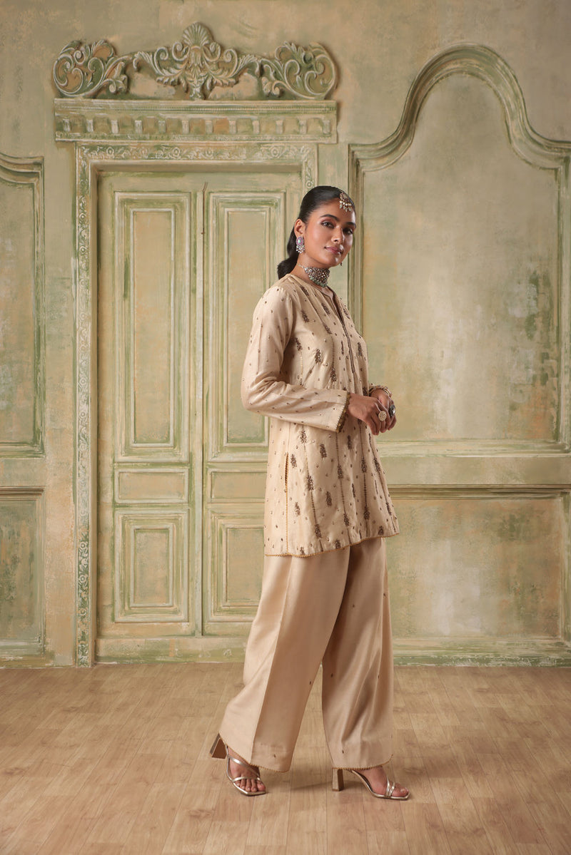 Zar-Rang Ivory Buti Kurta Set silk chanderi kurta/kurta set by Niti Bothra in ivory for women in Singapore