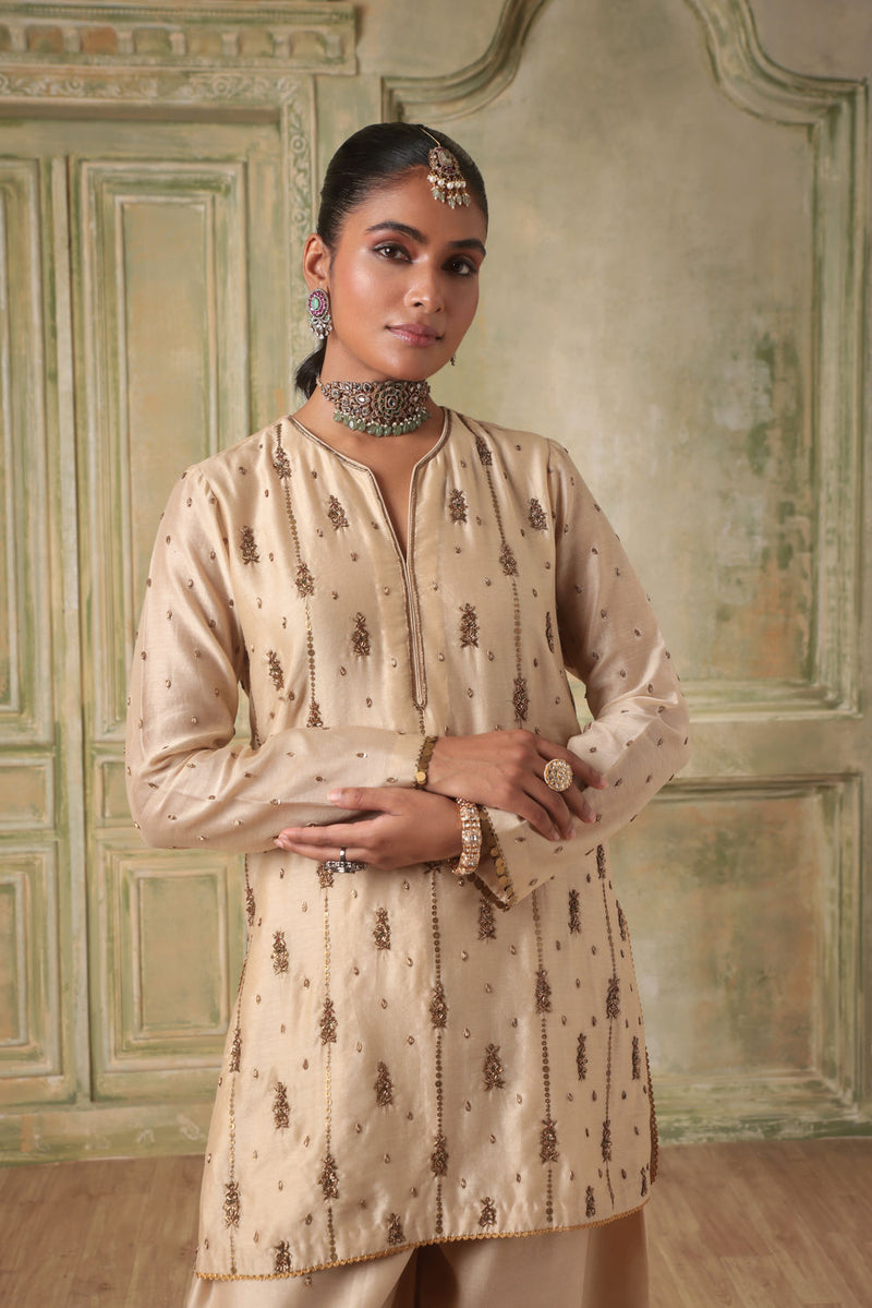 Zar-Rang Ivory Buti Kurta Set silk chanderi kurta/kurta set by Niti Bothra in ivory for women in Singapore