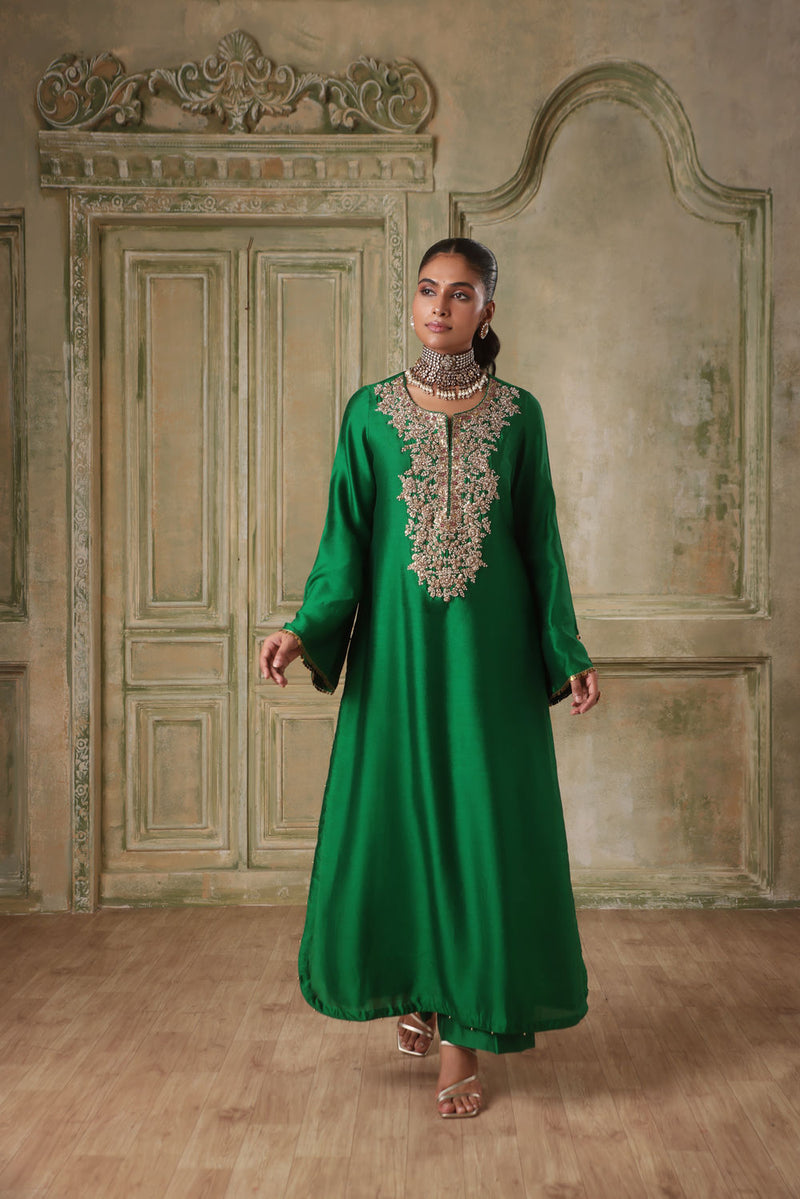 Zar-Rang Green Heavy Neck Kurta Set chiniya silk kurta/kurta set by Niti Bothra in green for women in Singapore