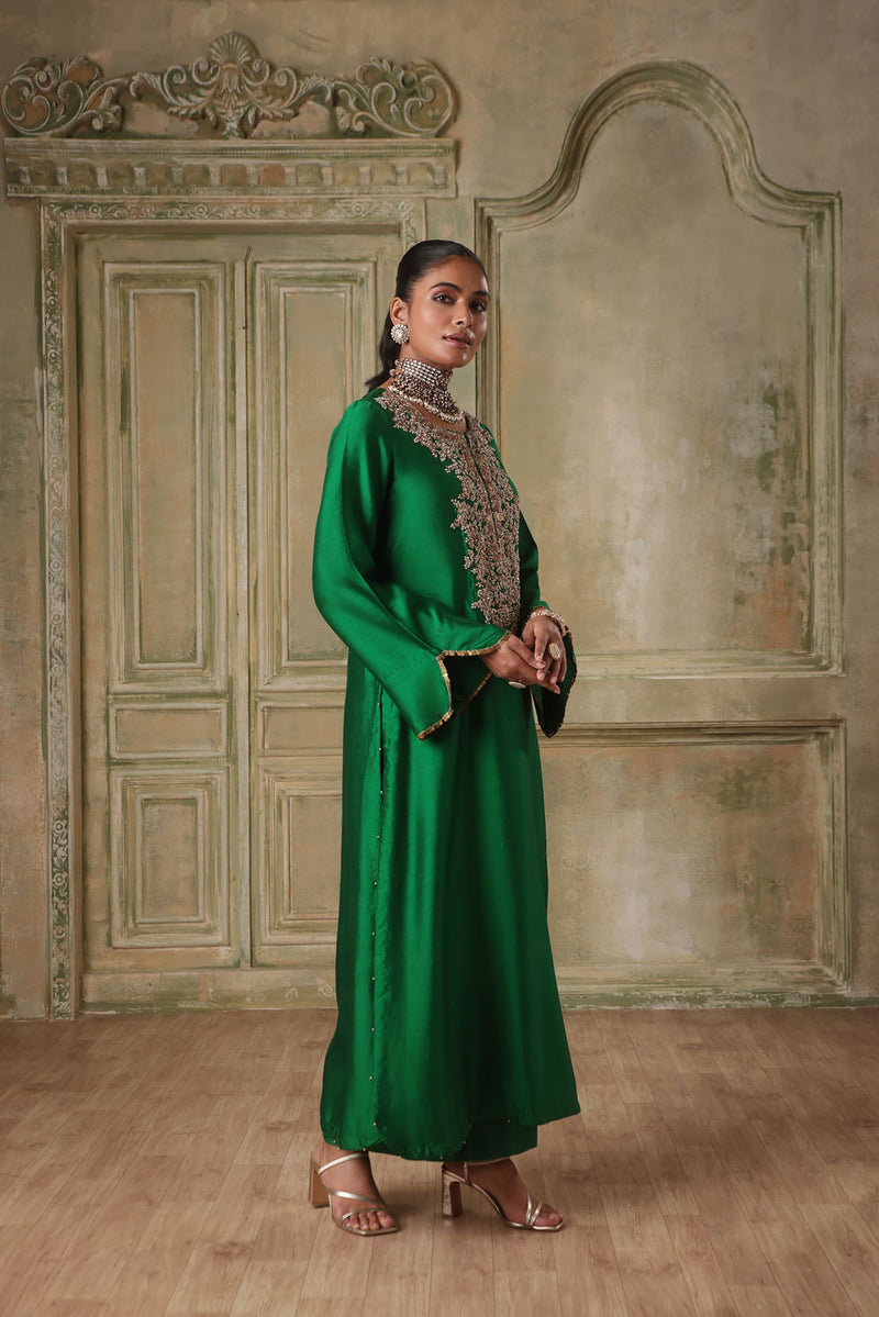 Zar-Rang Green Heavy Neck Kurta Set chiniya silk kurta/kurta set by Niti Bothra in green for women in Singapore