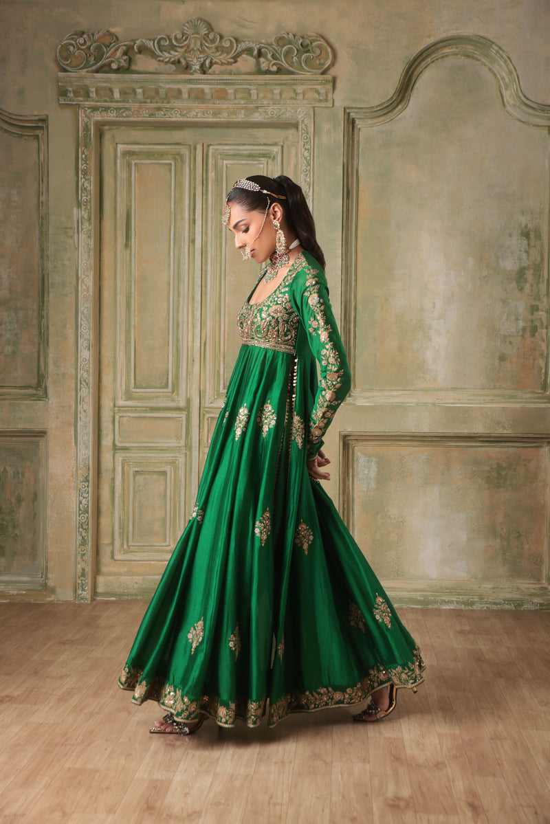 Zar-Rang Green Kalidaar Set silk chanderi kurta/kurta set by Niti Bothra in green for women in Singapore