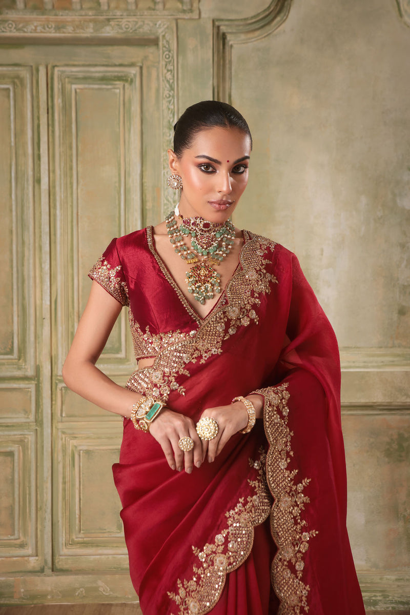 Zar-Rang Maroon Scallop Border Saree Set kora silk saree by Niti Bothra in maroon for women in Singapore