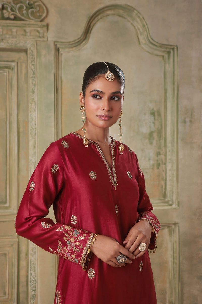 Zar-Rang Maroon Farshi Kurta Set silk chanderi kurta/kurta set by Niti Bothra in maroon for women in Singapore