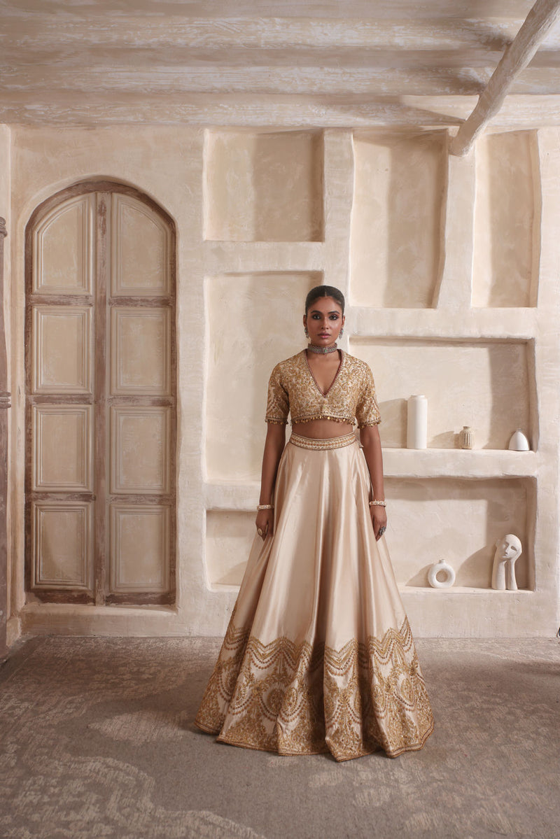 Zar-Rang Ivory Scallop Lehenga Set kora silk Lehenga Set by Niti Bothra in ivory for women in Singapore