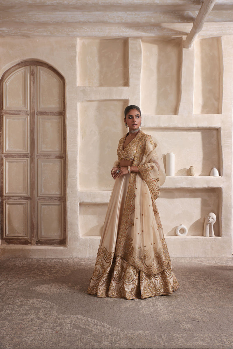 Zar-Rang Ivory Scallop Lehenga Set kora silk Lehenga Set by Niti Bothra in ivory for women in Singapore