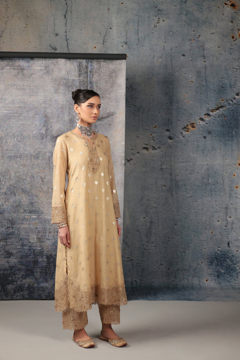 Mehrang Ivory Farshi Kurta Set silk chanderi kurta/kurta set by Niti Bothra in ivory for women in Singapore