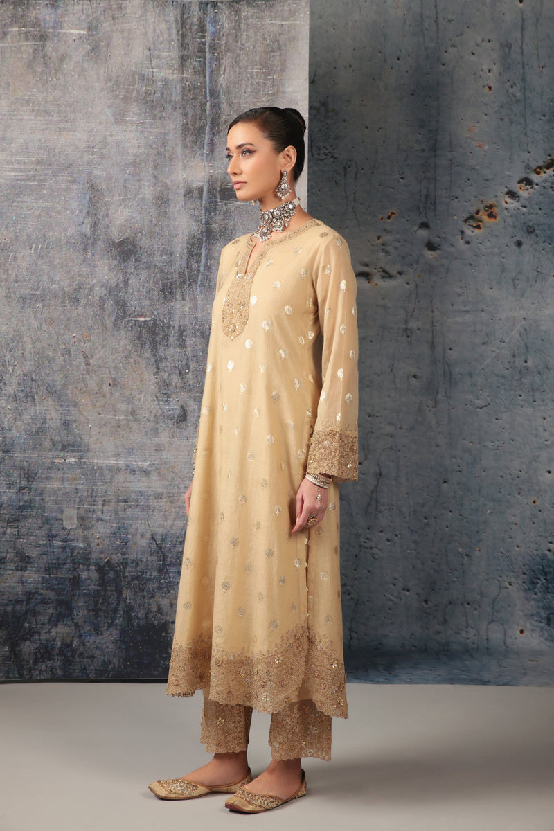 Mehrang Ivory Farshi Kurta Set silk chanderi kurta/kurta set by Niti Bothra in ivory for women in Singapore