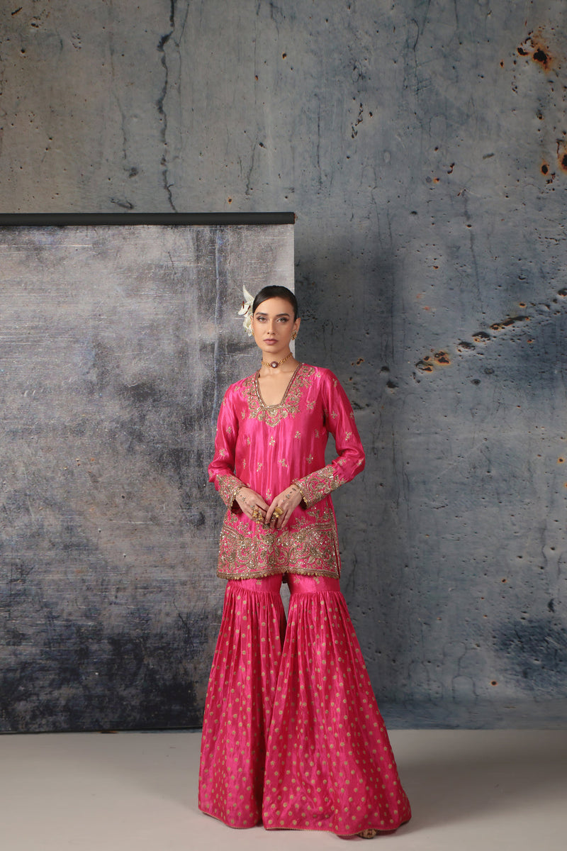 Zar-Rang Pink Buti Sharara Set kora silk, organza kurta/kurta set by Niti Bothra in pink for women in Singapore