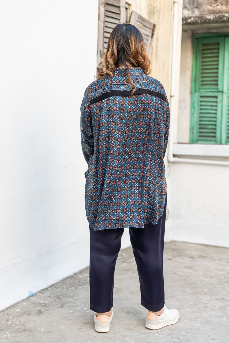 Golflink Blue Hi-Low Shirt with Pants