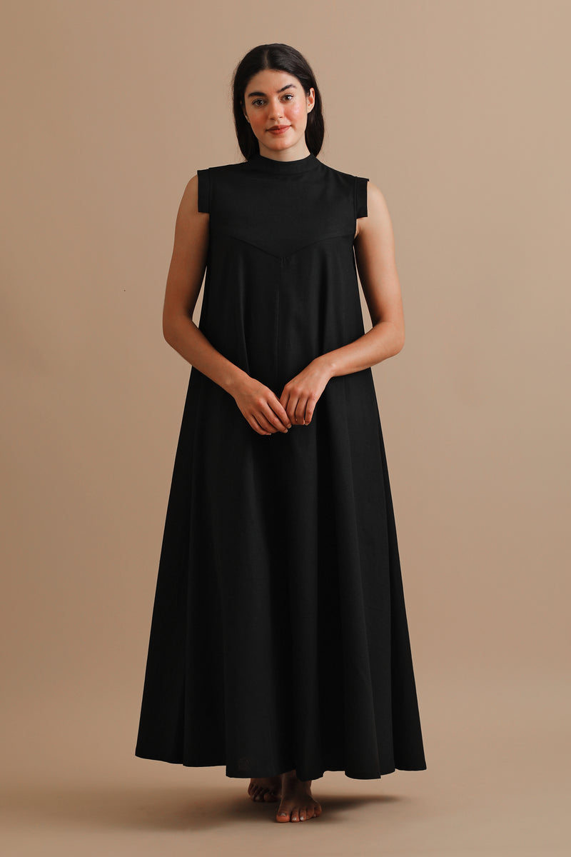 Zelda Long Black Dress