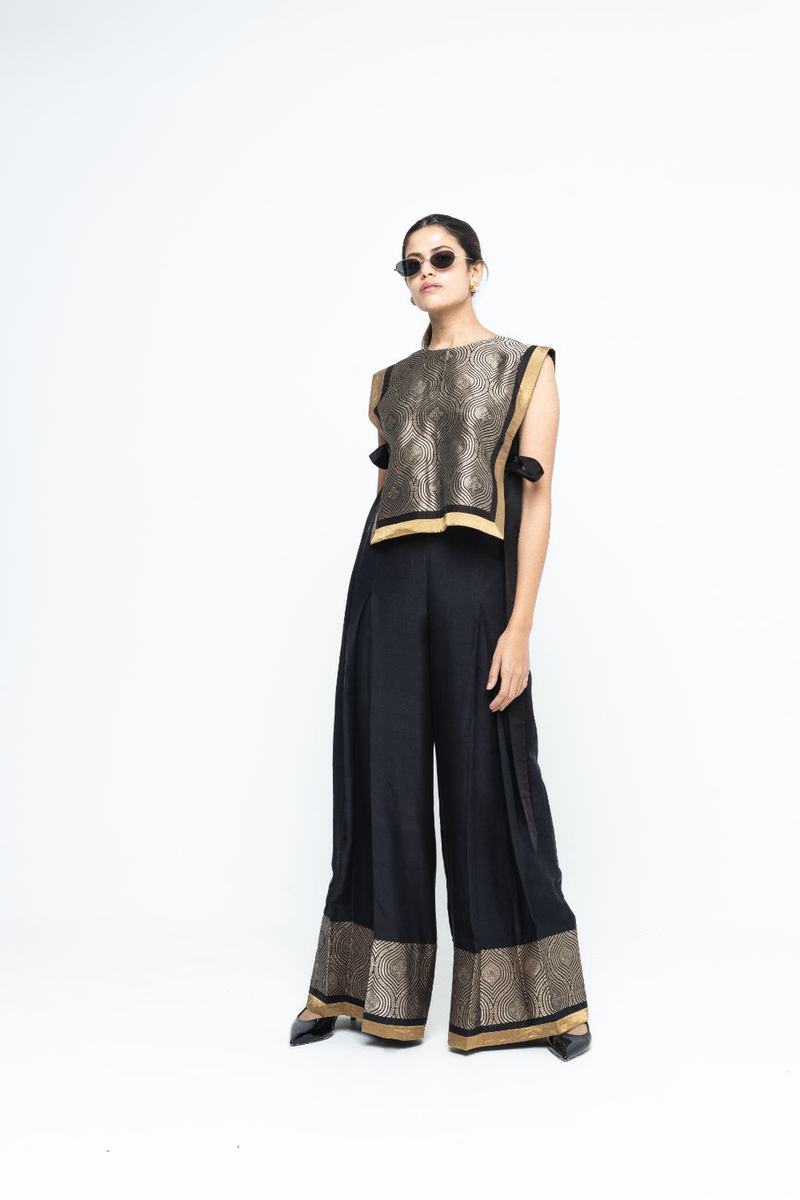 Miri - Brocade Bib with Pant Set - Black