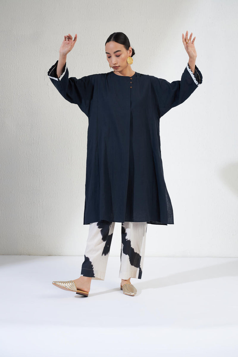 Zoya Set cotton Light Kurta Sets by Aavidi in black color for women in Singapore