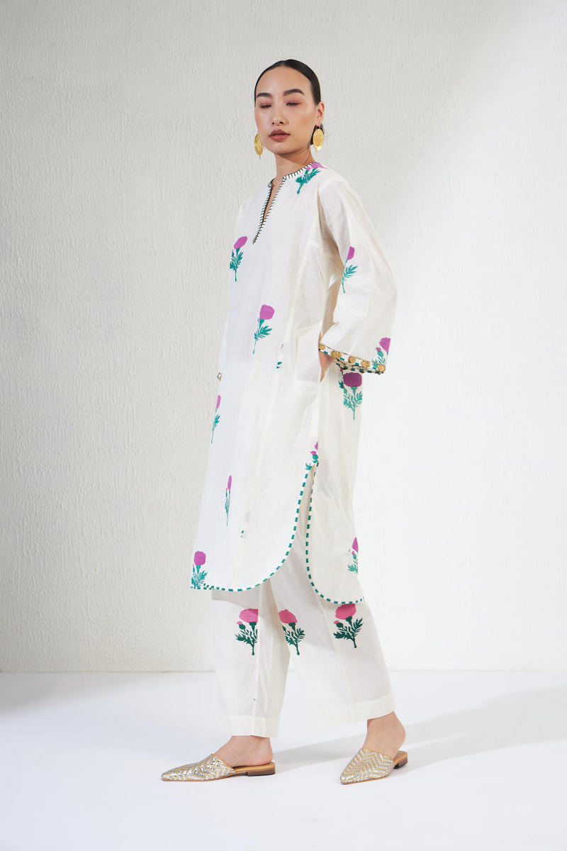 Gulnar Set 3 cotton Light Kurta Sets by Aavidi in white color for women in Singapore