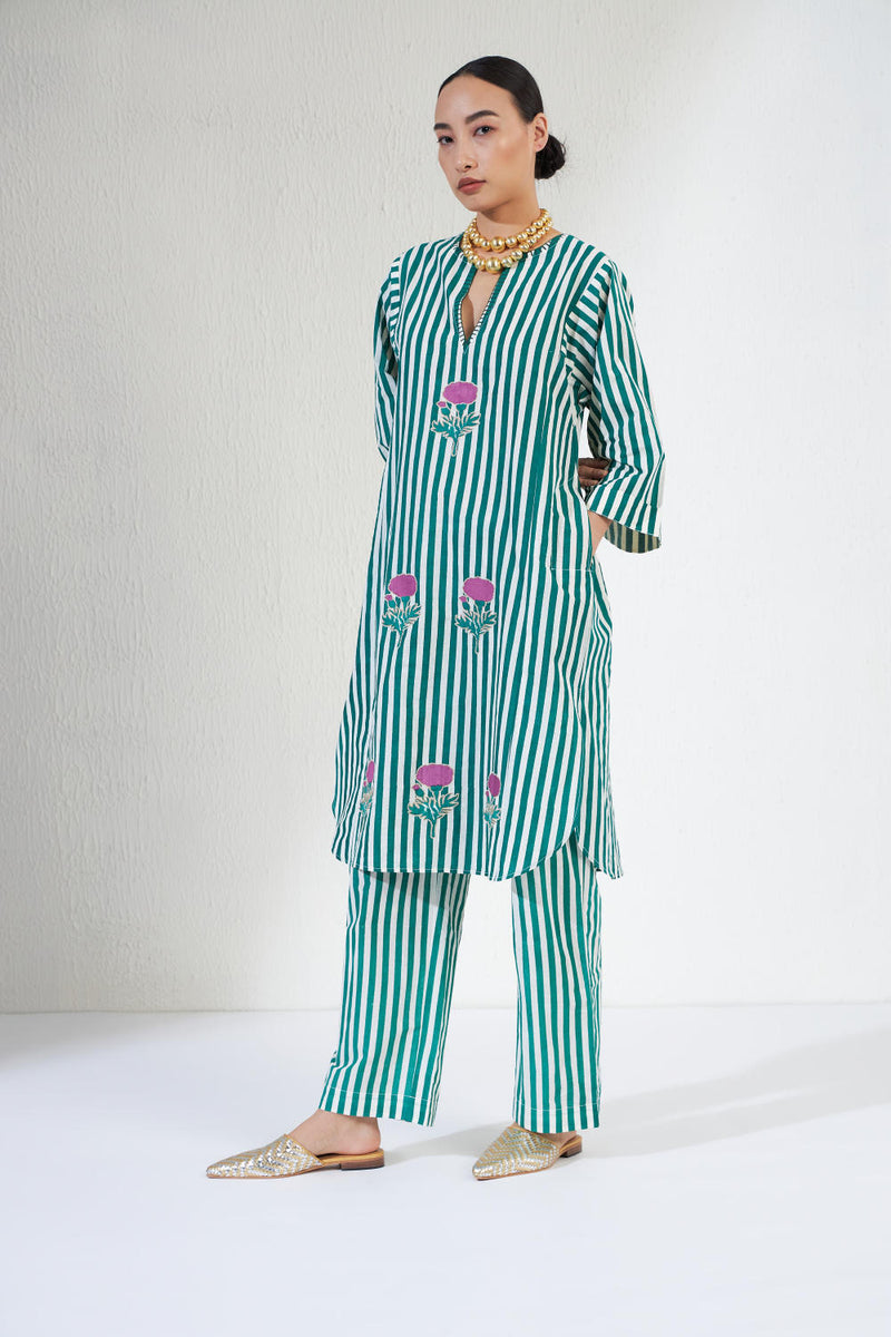 Zana Set cotton Light Kurta Sets by Aavidi for women in Singapore