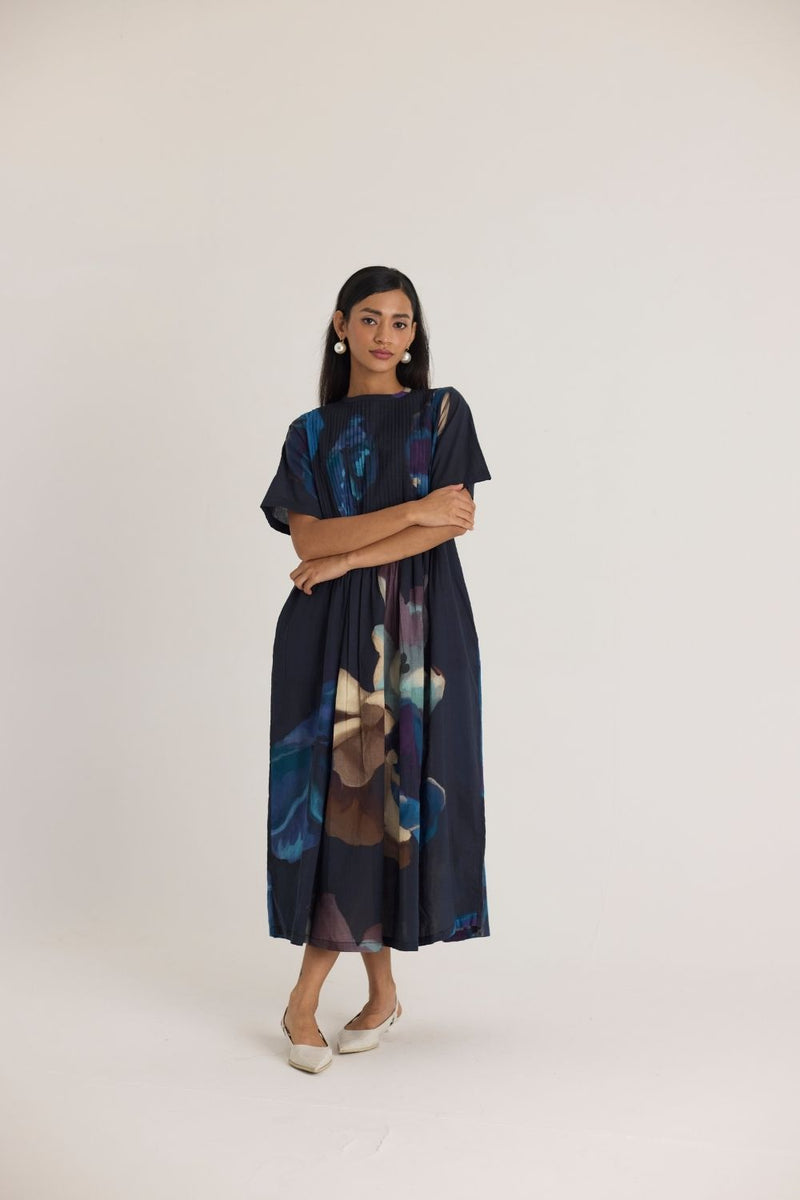 ROCCO PINTUCK DRESS cotton by Yam in black color for women in Singapore