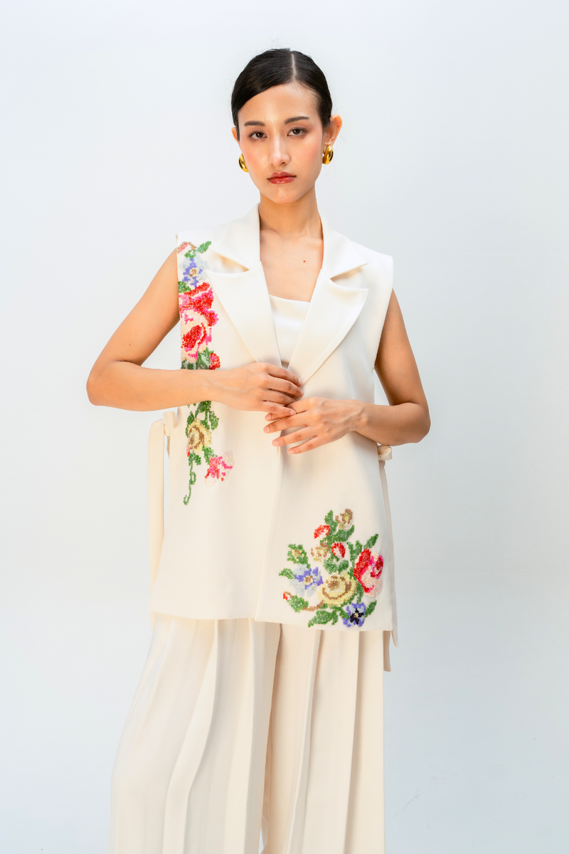 MISTY CLOVER JACKET crepe jacket/overlay by Ode to Odd in off white for women in Singapore