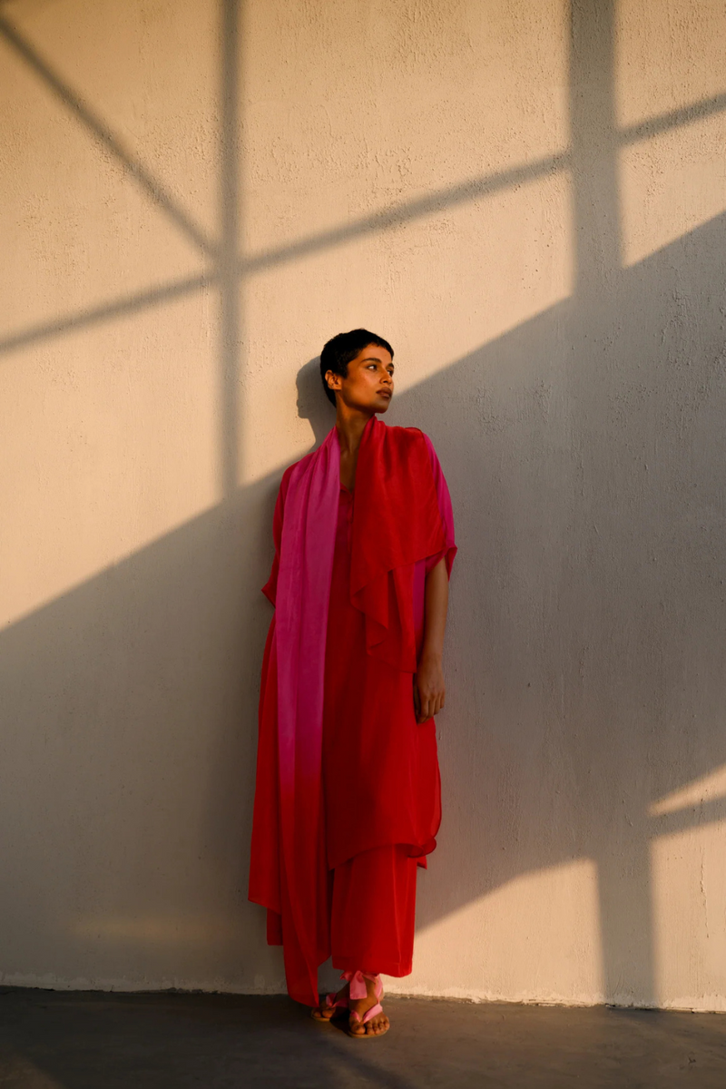 VIRYA OMBRE SILK KURTA SET silk Buy VIRYA OMBRE SILK KURTA SET from C&W | Light Kurta Sets for Women by Ituvana for women in Singapore