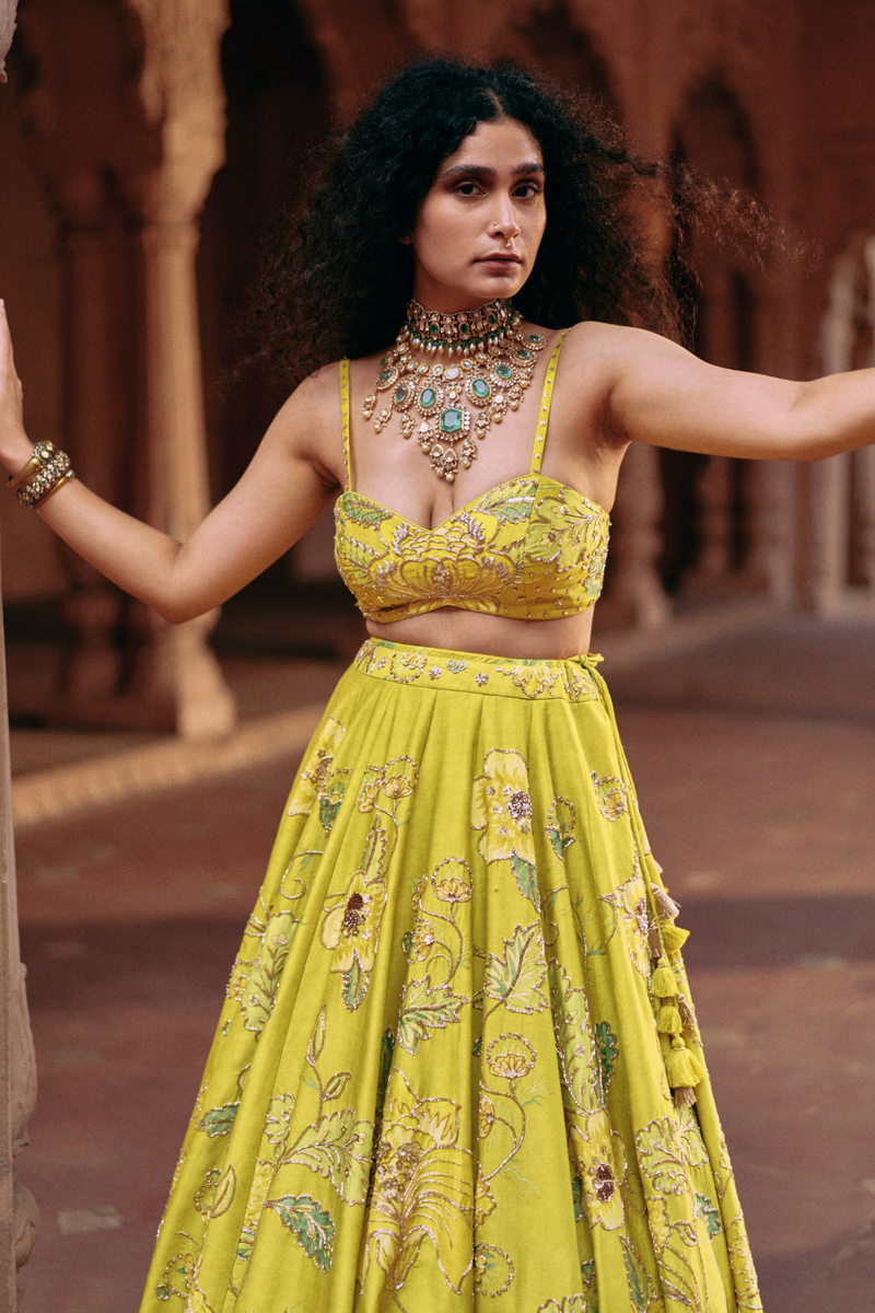 PH-2472 
Lehenga 
Blouse 
Dupatta Set by Paulmi & Harsh for women in Singapore