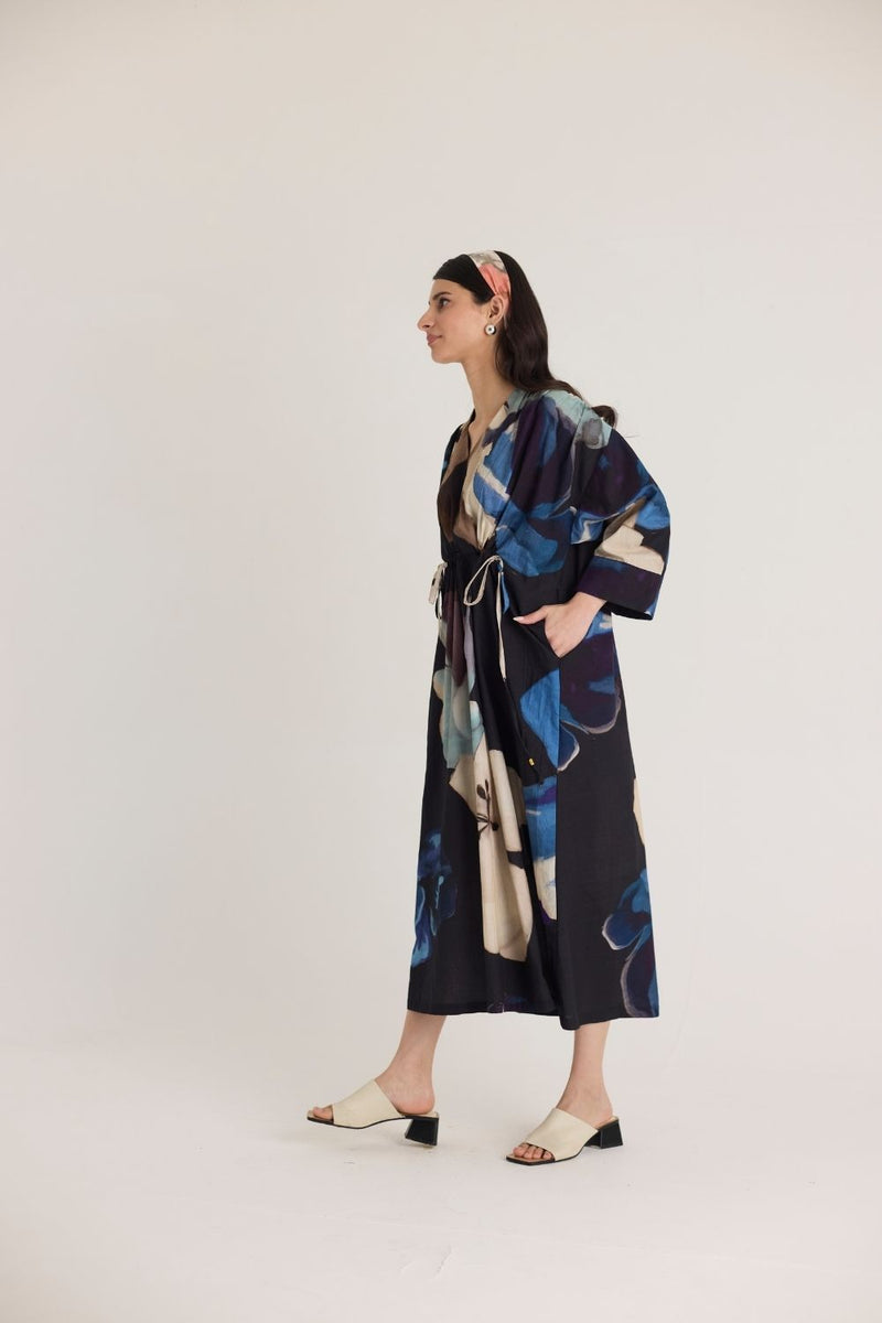 ROCCO DRAWSTRING KAFTAN DRESS poplin by Yam in black color for women in Singapore