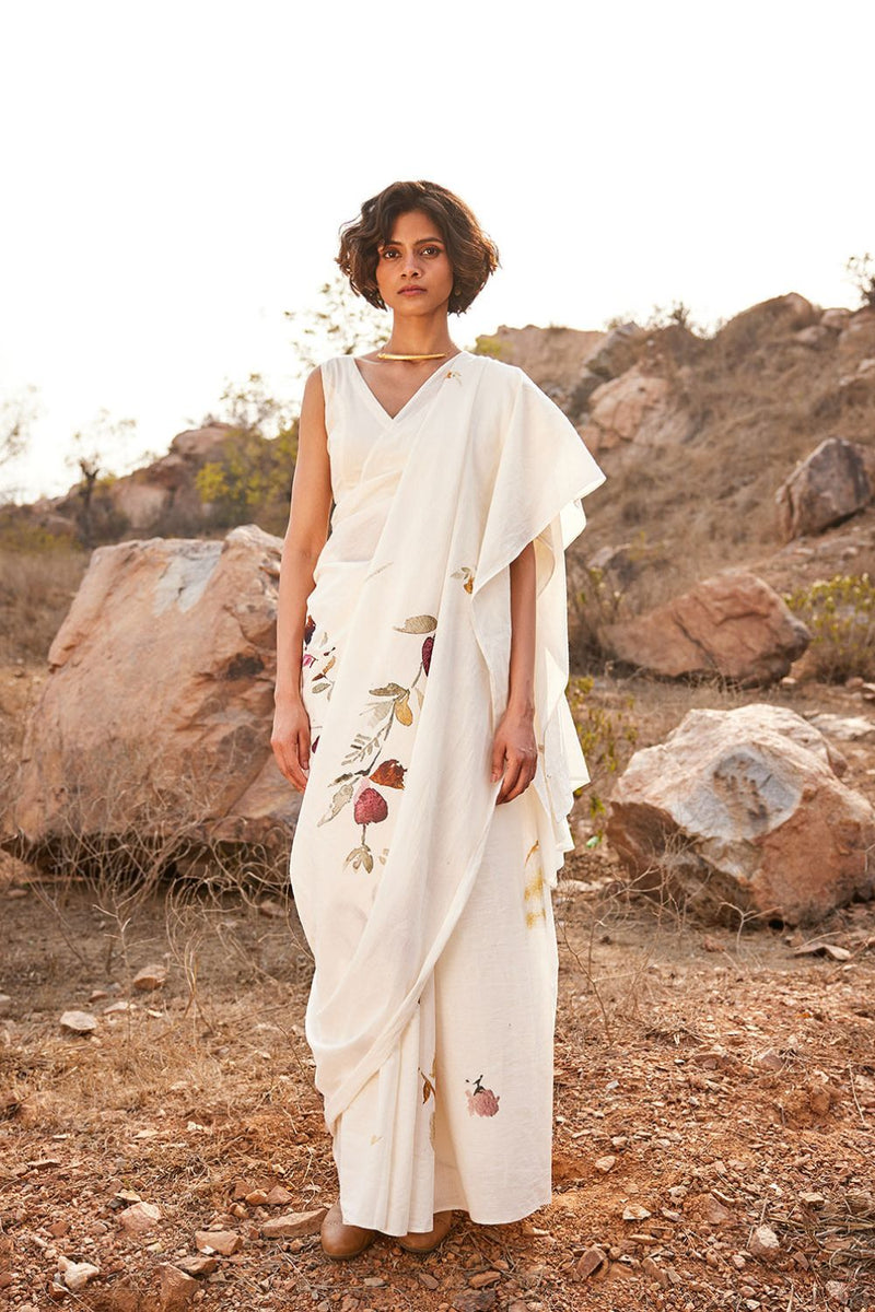 Ketaki Saree cotton by Khara Kapas in white for women in Singapore