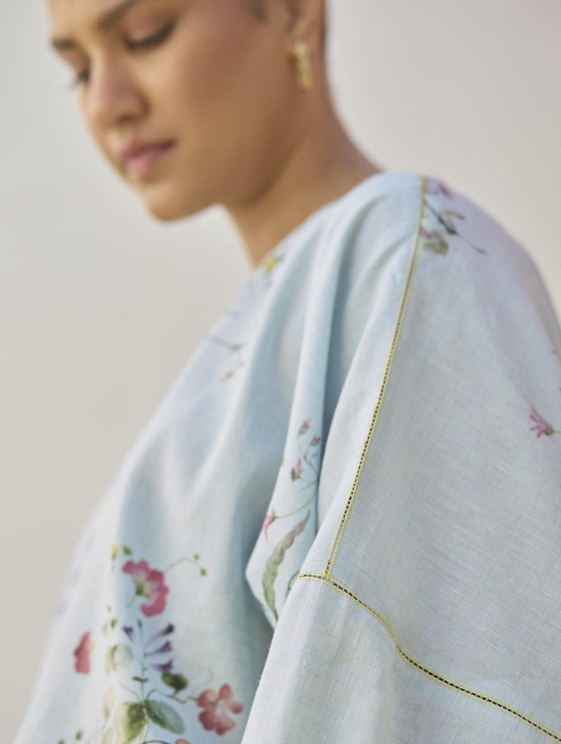 Myra Watercolor Floral Co-ord Set
- Sky linen by Manan in blue color for women in Singapore