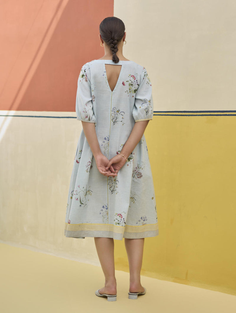 Kaya Watercolour Floral Linen Dress
- Sky linen by Manan in blue color for women in Singapore