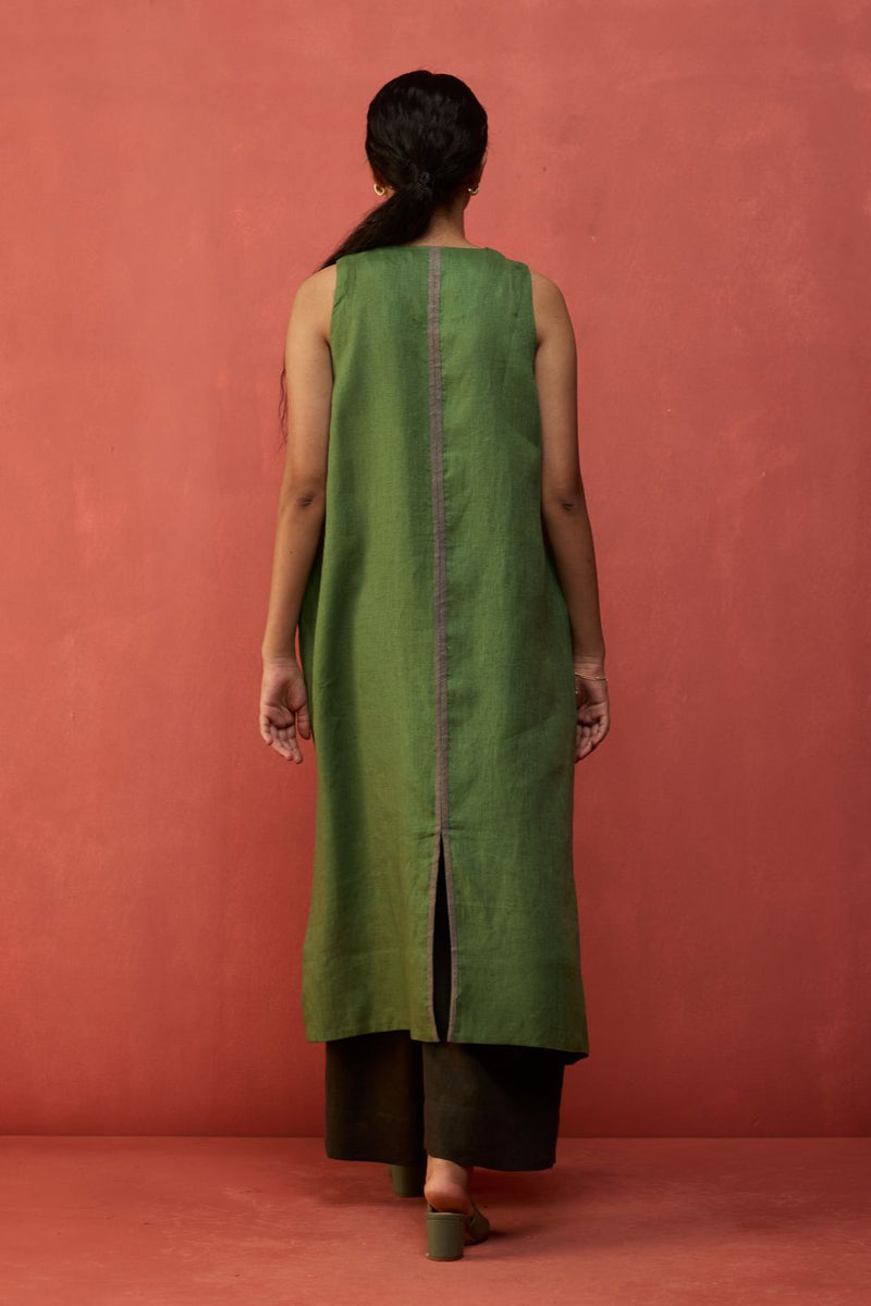 Rohe Sleeveless Linen Kurta Set - Fern Green by Manan for in Singapore