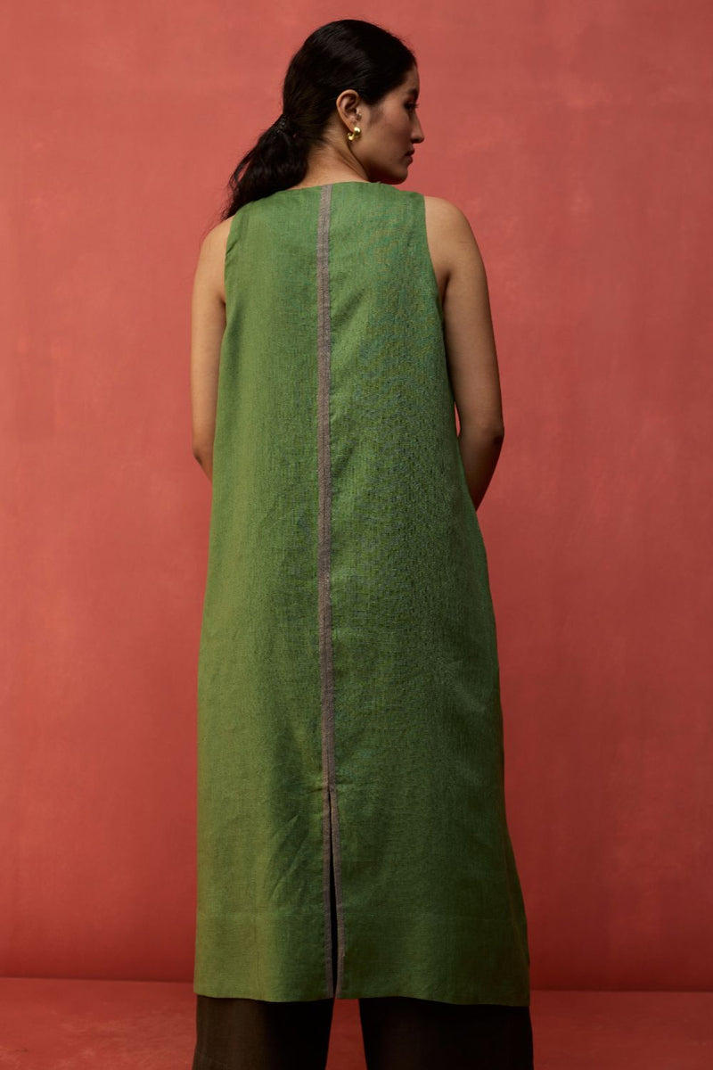 Rohe Sleeveless Linen Kurta Set - Fern Green by Manan for in Singapore