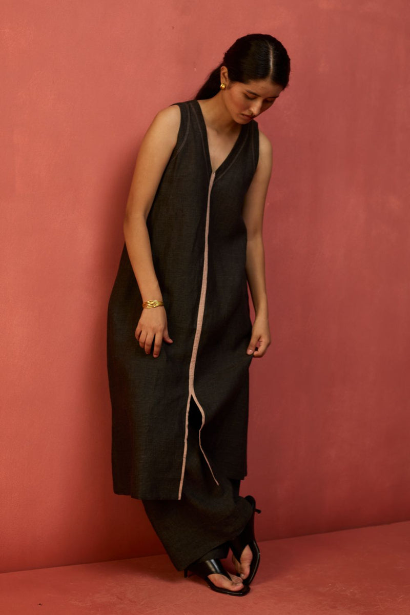 Rohe Sleeveless Linen Tunic - Charcoal by Manan for in Singapore