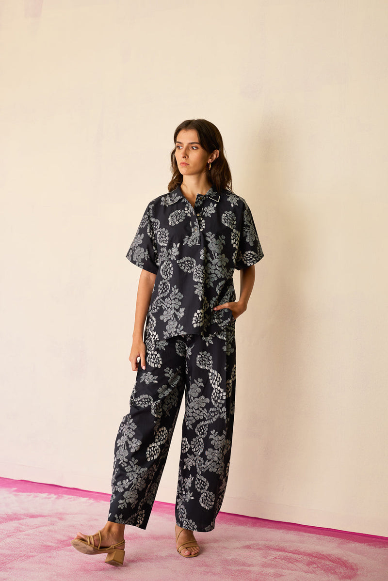 Oversized Ikat All-Over Print Shirt cotton top/shirt by World of SiSa in black for women in Singapore