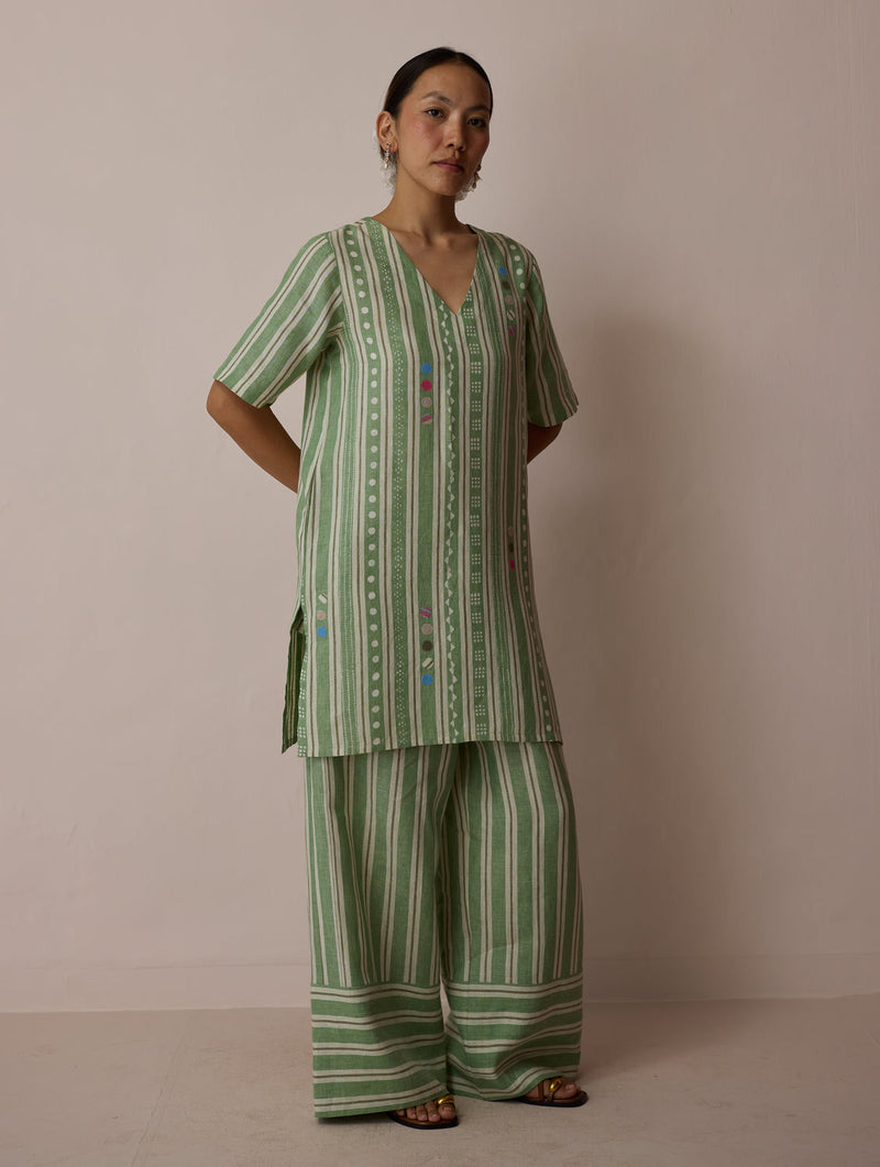 Selle Linen Applique Kurta Set-Fern linen co-ord set by Manan in green for women in Singapore