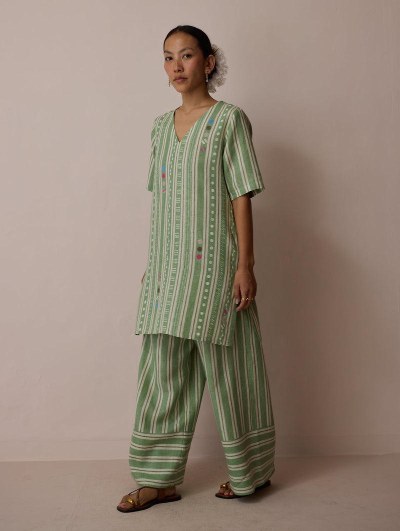Selle Linen Applique Kurta Set-Fern linen co-ord set by Manan in green for women in Singapore