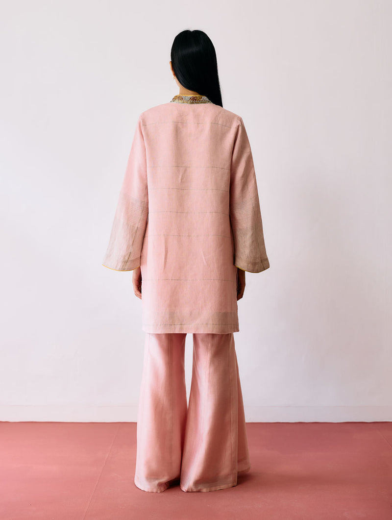 Naar Hand-Embroidered Metallic Kurta Set-Pink linen kurta/kurta set by Manan in pink for women in Singapore