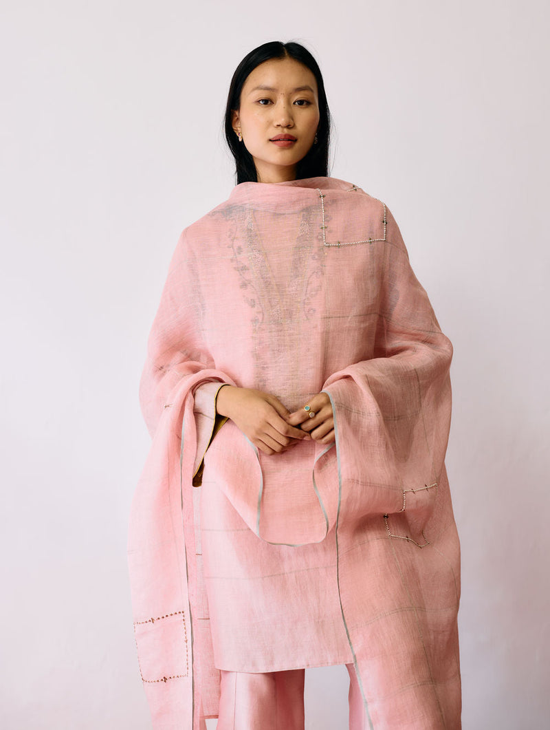 Mora Hand-Embroidered Metallic Linen Dupatta-Pink linen dupatta by Manan in pink for women in Singapore