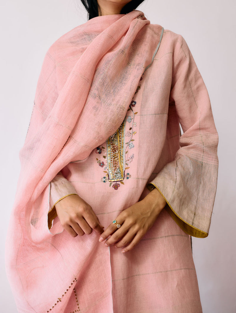 Mora Hand-Embroidered Metallic Linen Dupatta-Pink linen dupatta by Manan in pink for women in Singapore