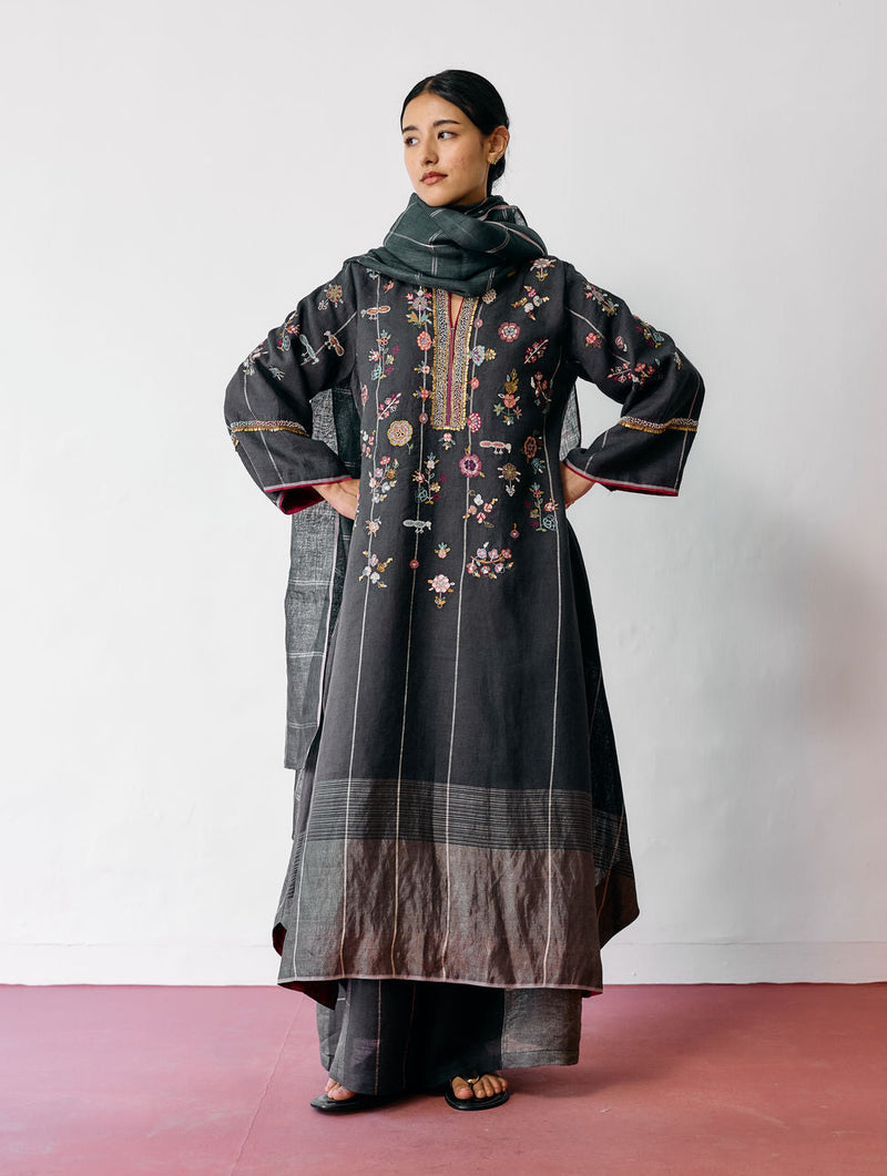 Ura Hand-Embroidered Metallic Linen Kurta Set-Charcoal linen kurta/kurta set by Manan in black for women in Singapore