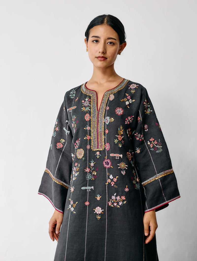 Ura Hand-Embroidered Metallic Linen Kurta-Charcoal linen kurta/kurta set by Manan in black for women in Singapore