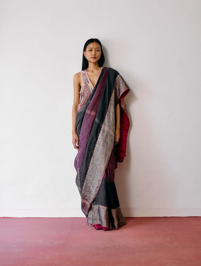 Afra Metallic Handloom Linen Saree-Metallic Charcoal linen saree by Manan in black for women in Singapore