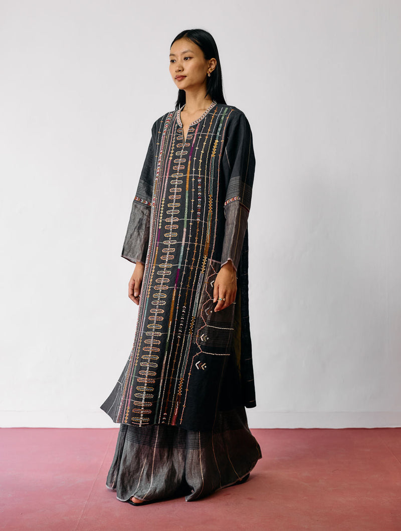 Aicha Hand-Embroidered Panelled Kurta-Charcoal linen kurta/kurta set by Manan in black for women in Singapore