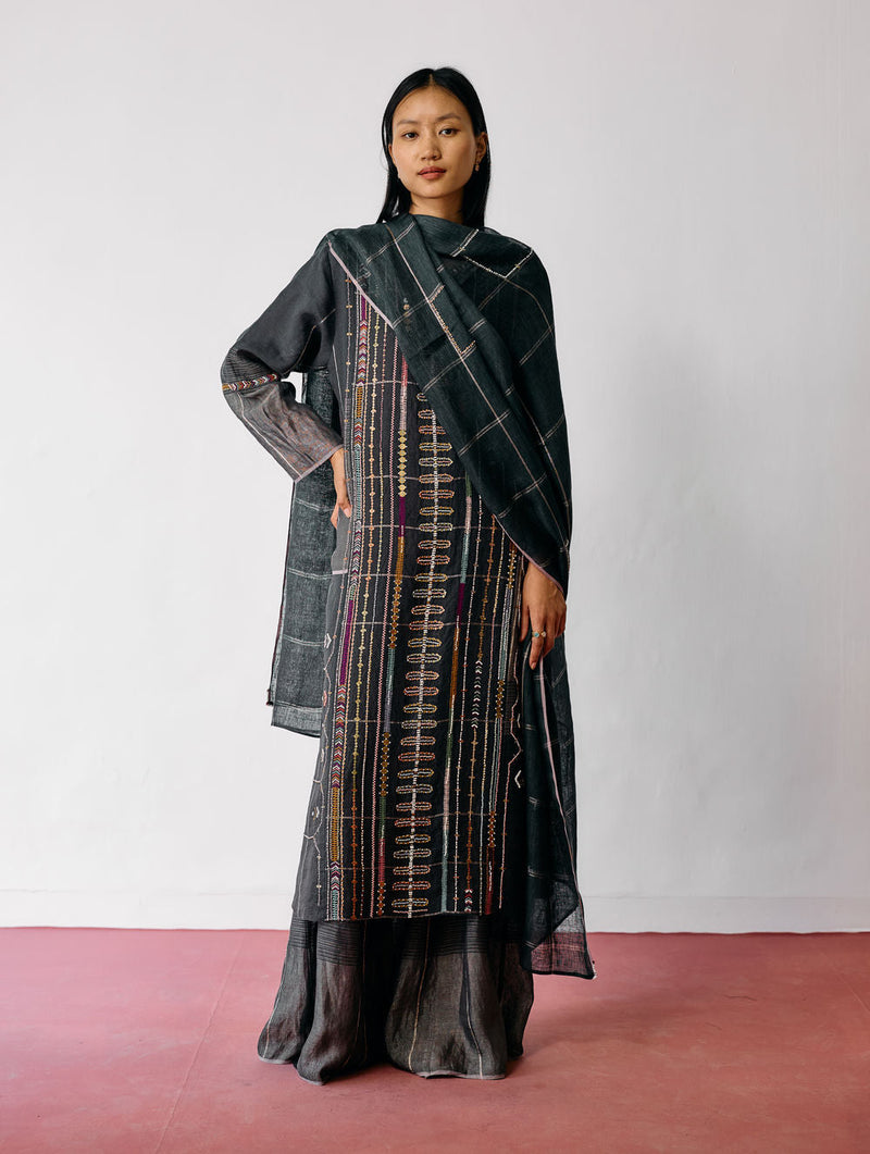 Aicha Hand-Embroidered Panelled Kurta Set-Charcoal linen kurta/kurta set by Manan in black for women in Singapore
