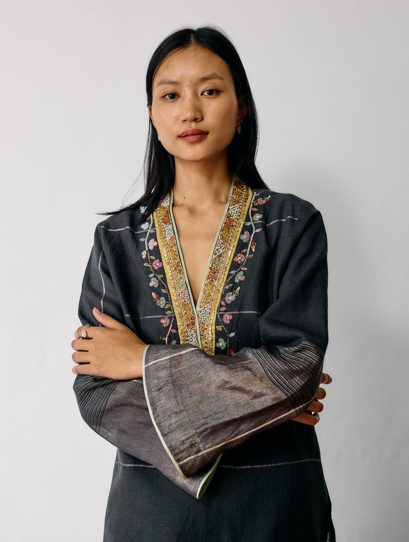Naar Hand-Embroidered Metallic Kurta Set-Charcoal linen kurta/kurta set by Manan in black for women in Singapore
