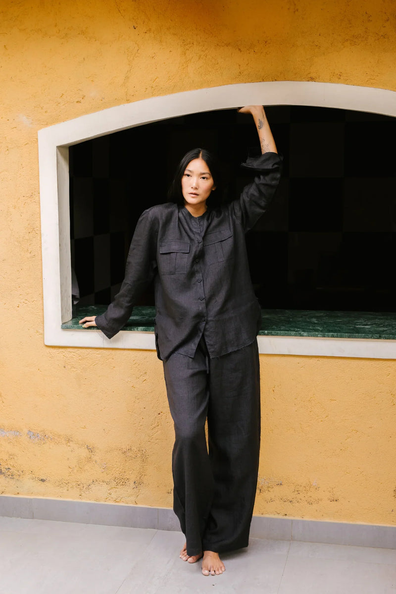 IKOU UNISEX RELAXED SET linen Buy IKOU UNISEX RELAXED SET from C&W | Light Kurta Sets for Women by Ituvana in black color for women in Singapore