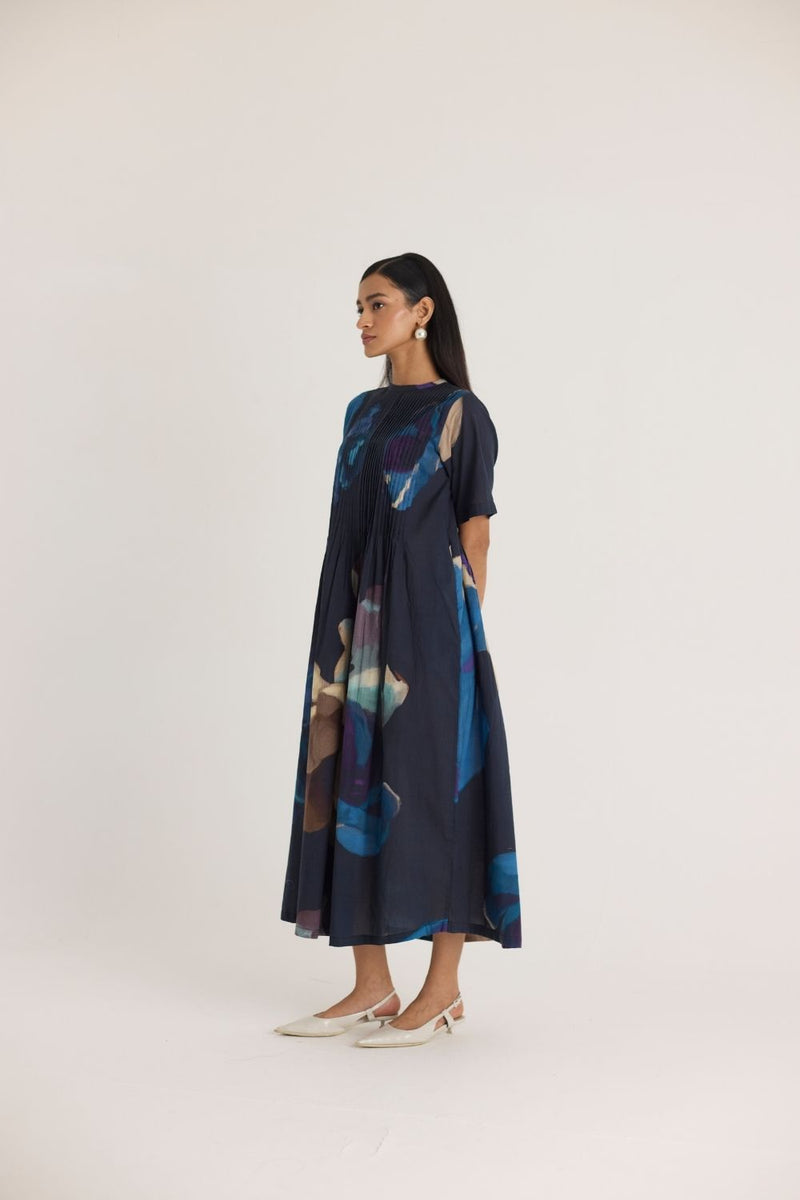ROCCO PINTUCK DRESS cotton by Yam in black color for women in Singapore