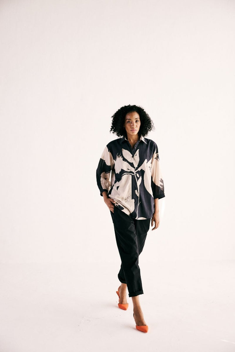 LUNA IRIS SHIRT cotton by Khara Kapas in black for women in Singapore