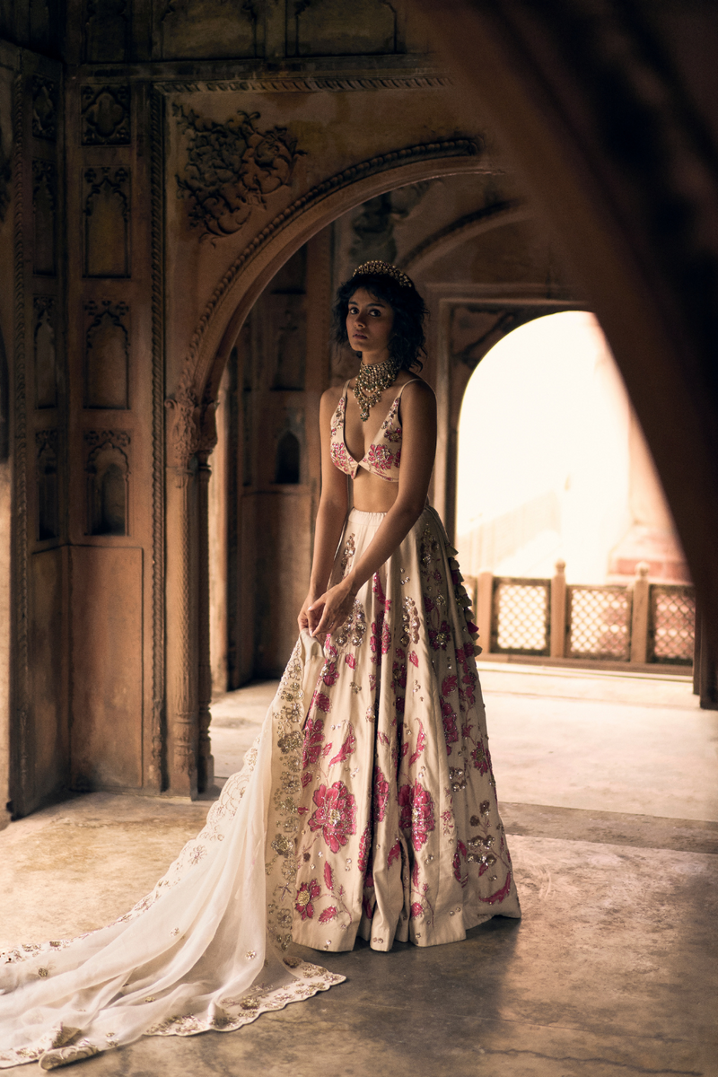 PH-2454 
Lehenga 
Blouse 
Dupatta Set by Paulmi & Harsh for women in Singapore