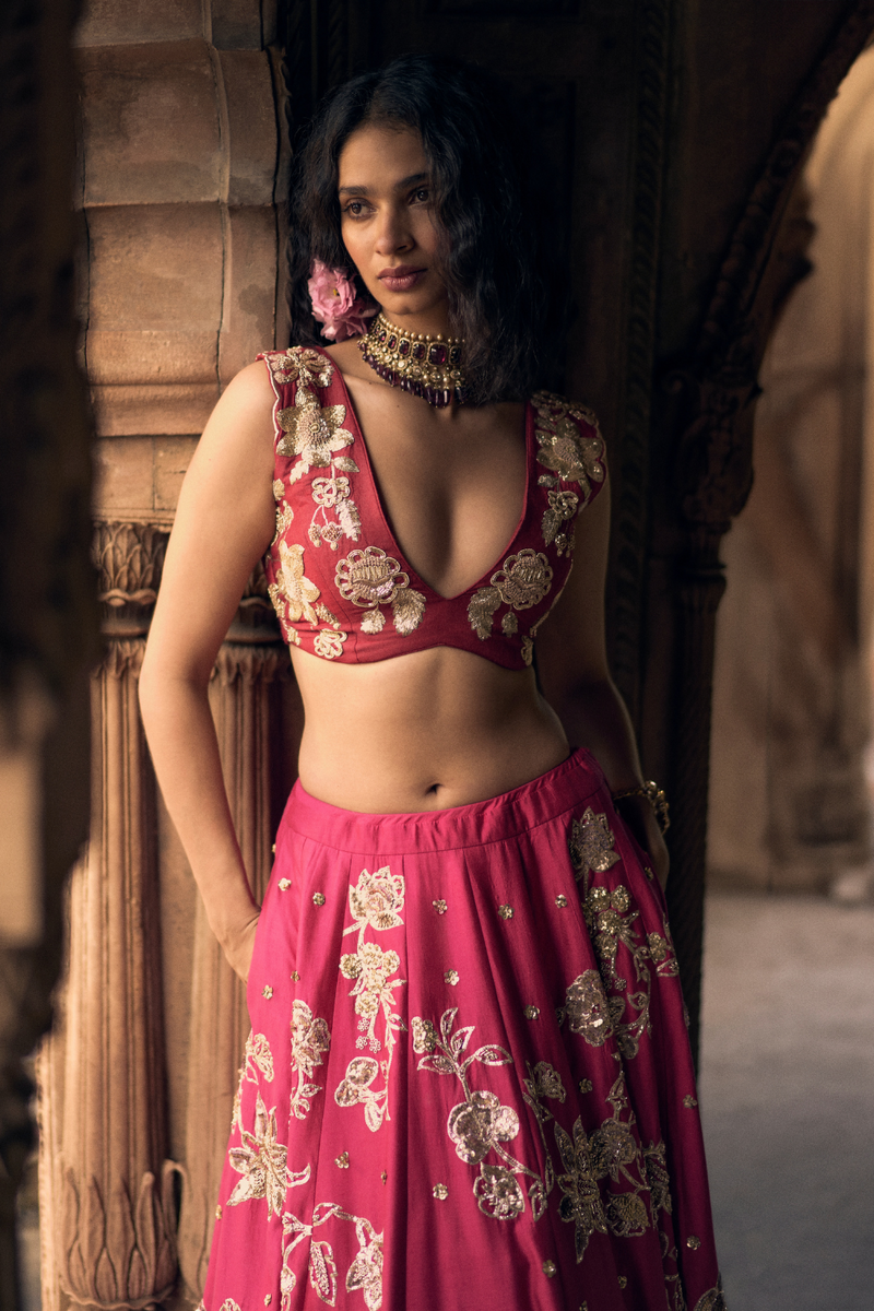 PH-2458 
Lehenga 
Blouse 
Dupatta Set by Paulmi & Harsh for women in Singapore