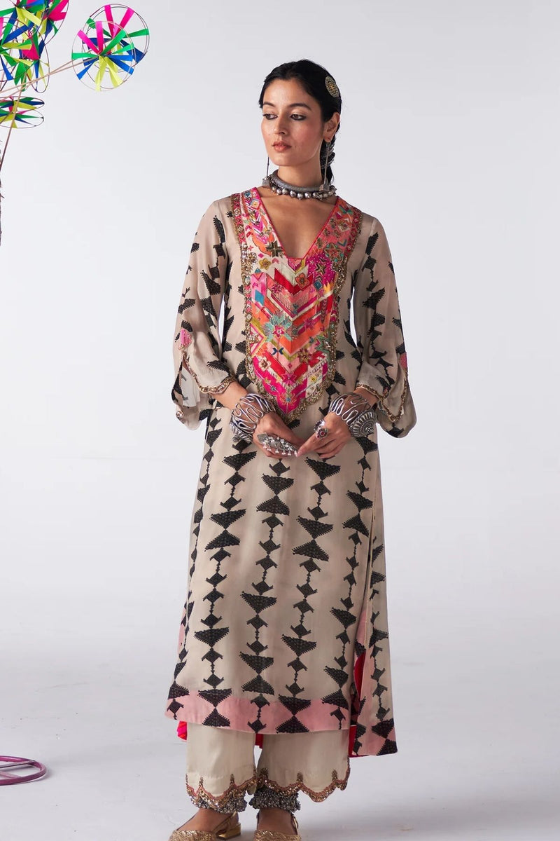Sakhi Black And White Phulkari Yoke Kurta Set by Rajiramniq for women in Singapore