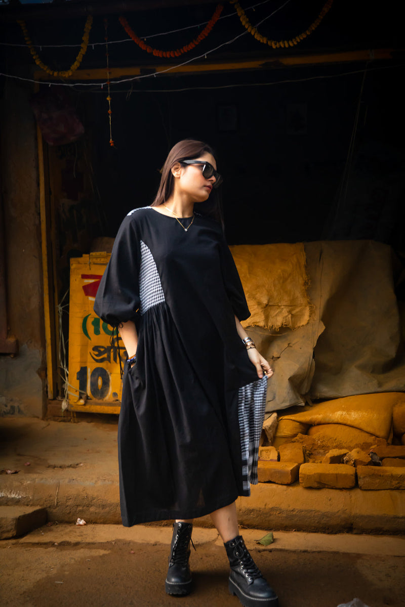 The Magpie Robin Dress cotton,gamcha dress by 145 East in black for women in Singapore